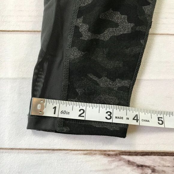 Powerhold by Fabletics Gray Camouflage High-Waisted Leggings XS - Picture 11 of 15
